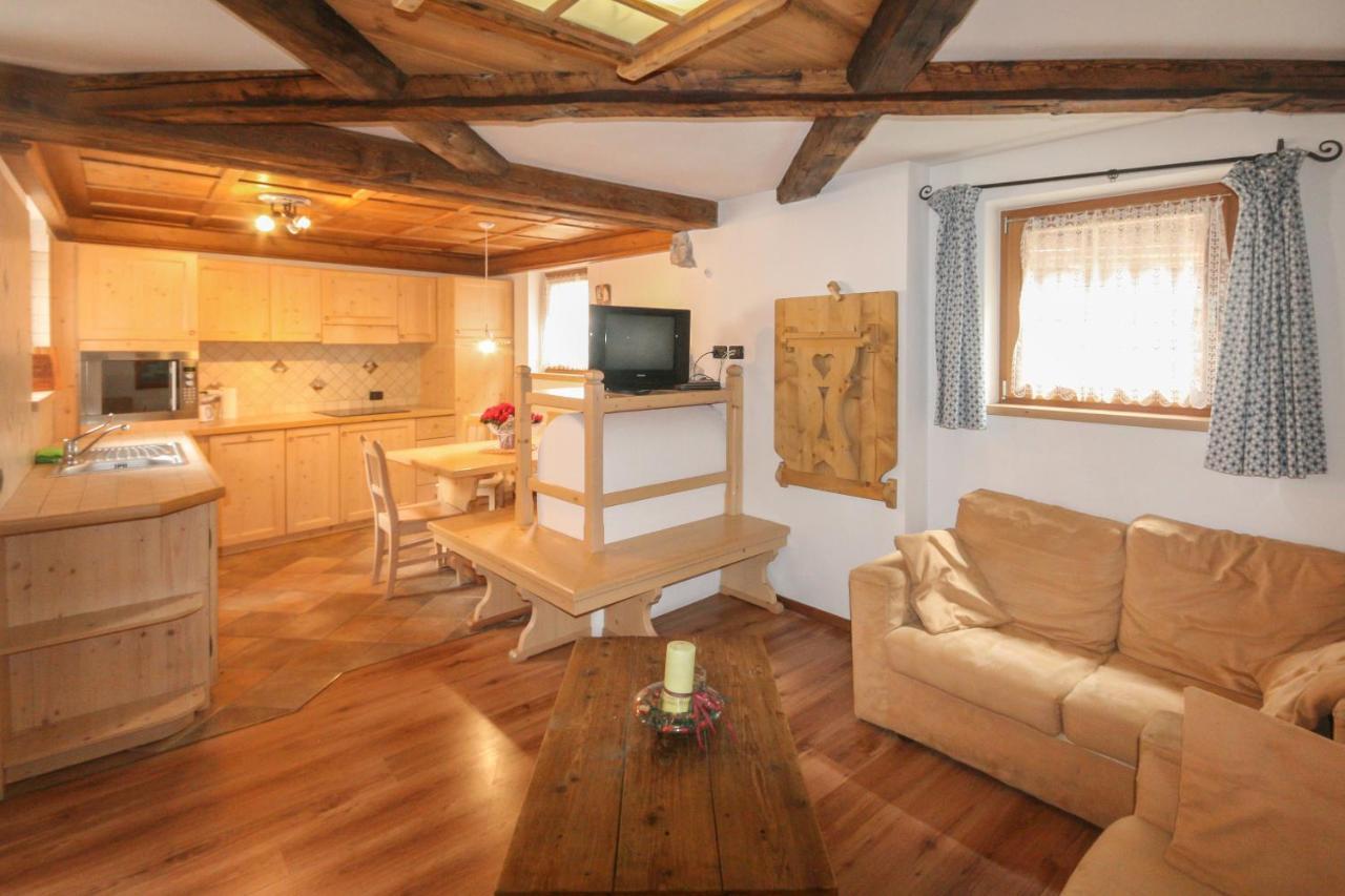 Tabia Elisa Apartment Campitello di Fassa Ngoại thất bức ảnh