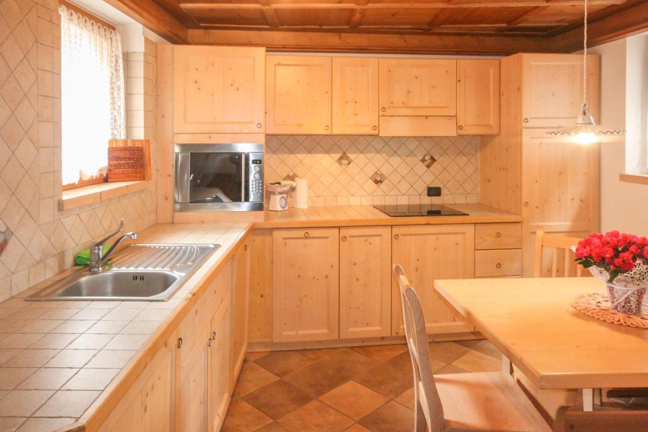 Tabia Elisa Apartment Campitello di Fassa Ngoại thất bức ảnh