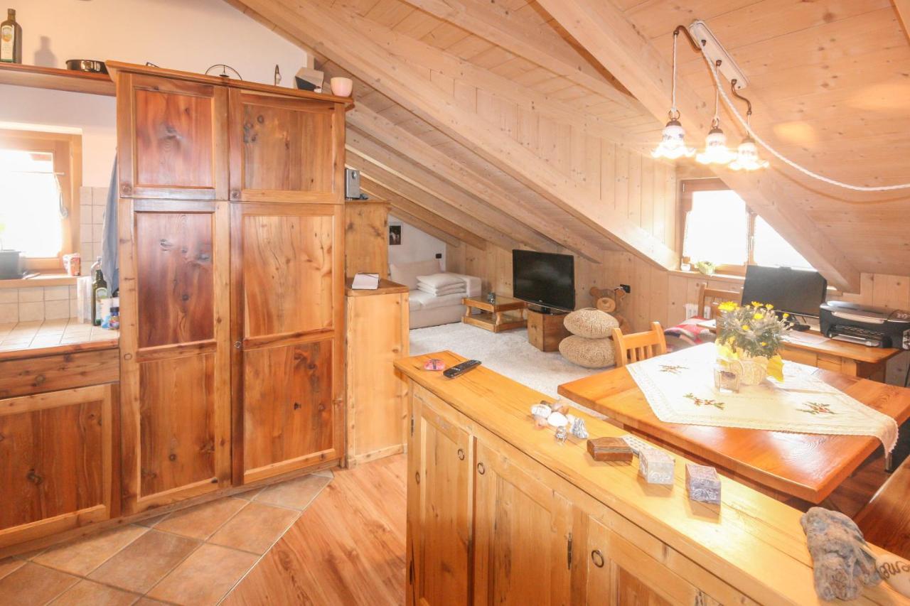 Tabia Elisa Apartment Campitello di Fassa Ngoại thất bức ảnh